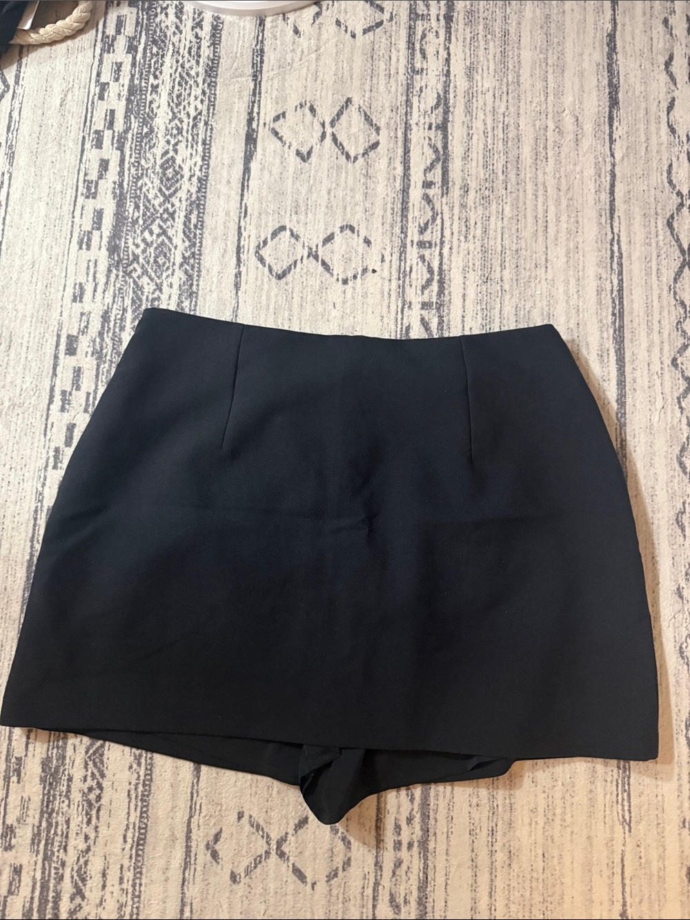 Abercrombie & Fitch Black Women's Skort with Built-In Shorts